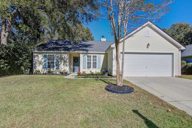 3332 Crowell Lane Mount Pleasant, SC 29466