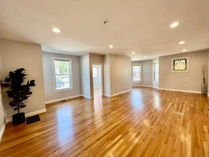 388 Medford St #1 Somerville, MA 02145