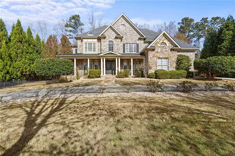 375 Creek Point Milton, GA 30004