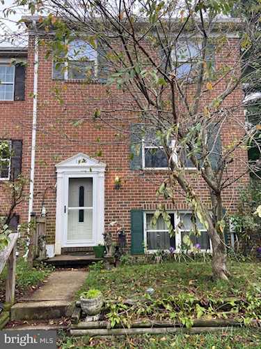 1026 Willow Bend Dr Edgewood, MD 21040