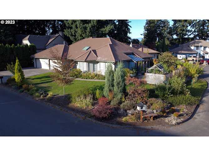 8405 NW 12th AVE Vancouver, WA 98665