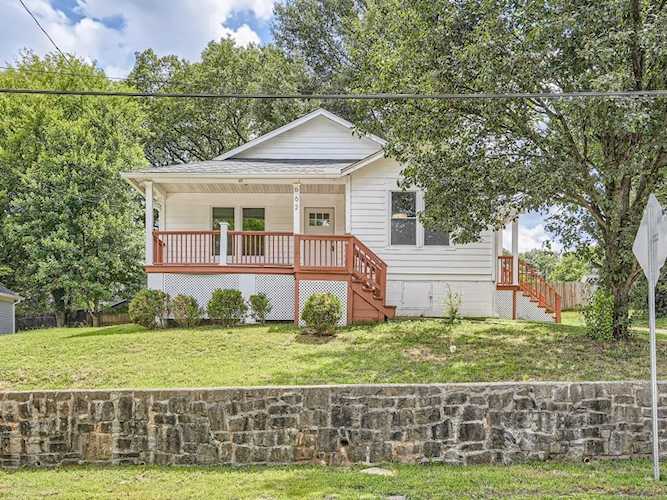662 Hugh Street SW Atlanta, GA 30310