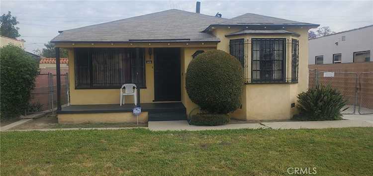 413 E 95th St Los Angeles, CA 90003 | MLS SR22084903 Photo 1