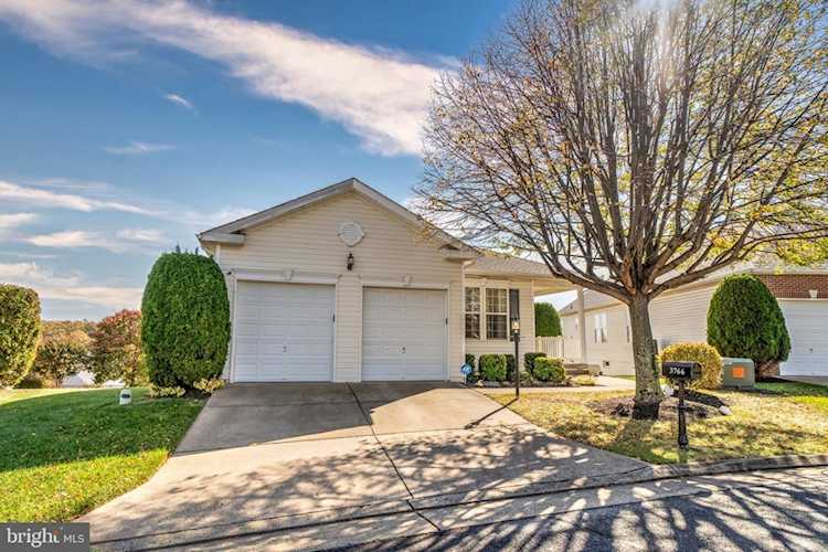 3766 China Grove Mews Dumfries, VA 22025