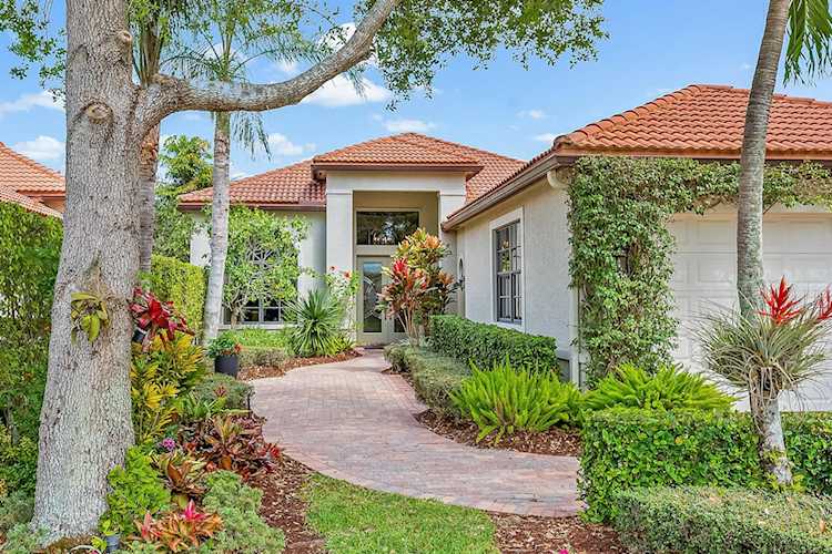 6500 Sparrow Hawk Drive West Palm Beach, FL 33412
