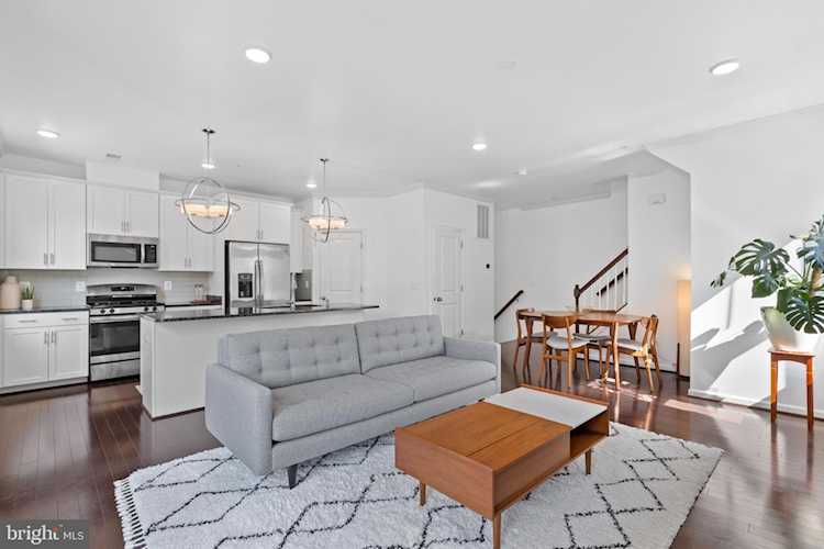 41993 White Mills Terrace Aldie, VA 20105