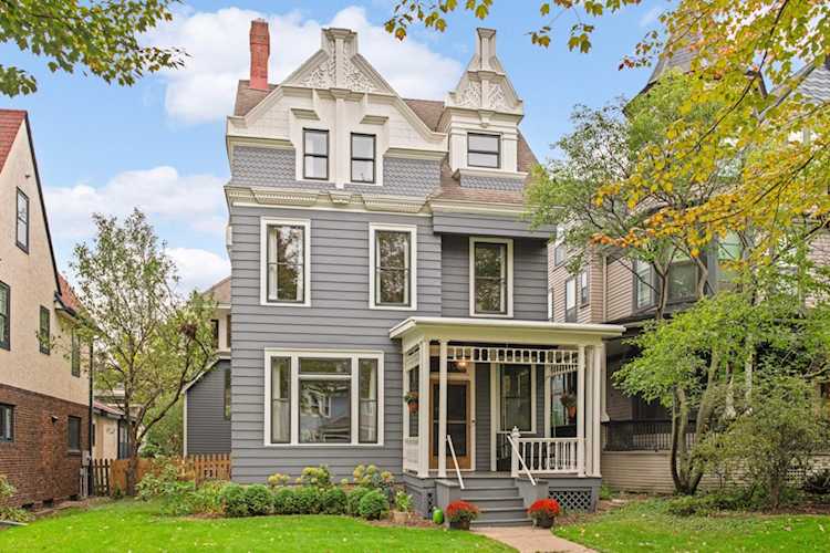 748 Goodrich Avenue Saint Paul, MN 55105