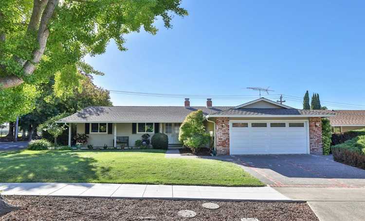 1485 Newfoundland Dr, Sunnyvale, CA, 94087 | MLS# ML81943372 Photo 1