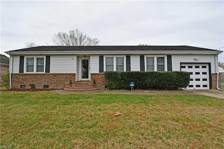 805 Kramer Place Chesapeake, VA 23320