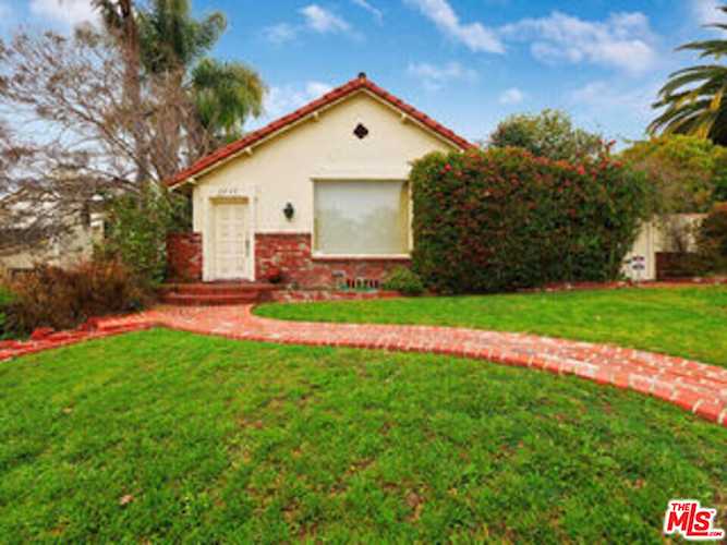2717 Patricia Ave Los Angeles, CA 90064