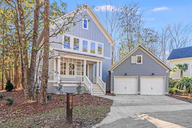 1619 Zurlo Way Johns Island, SC 29455