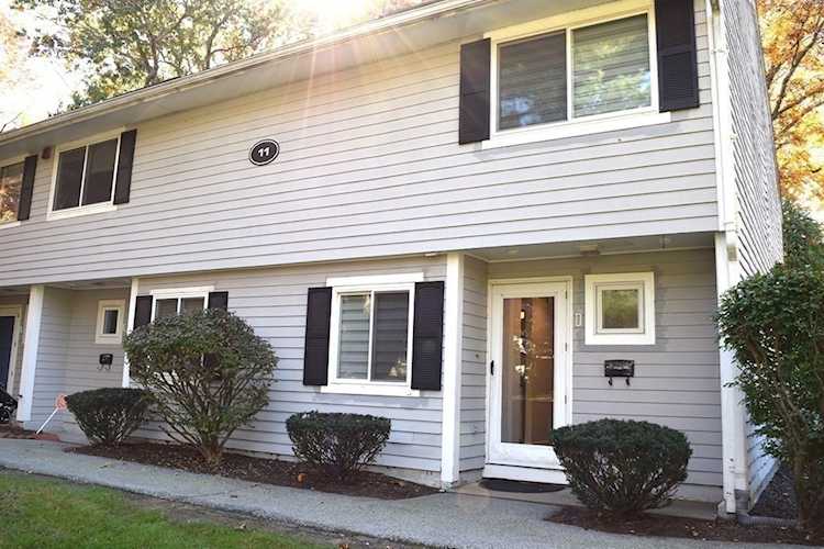 11 Beals Cove Rd #D Hingham, MA 02043