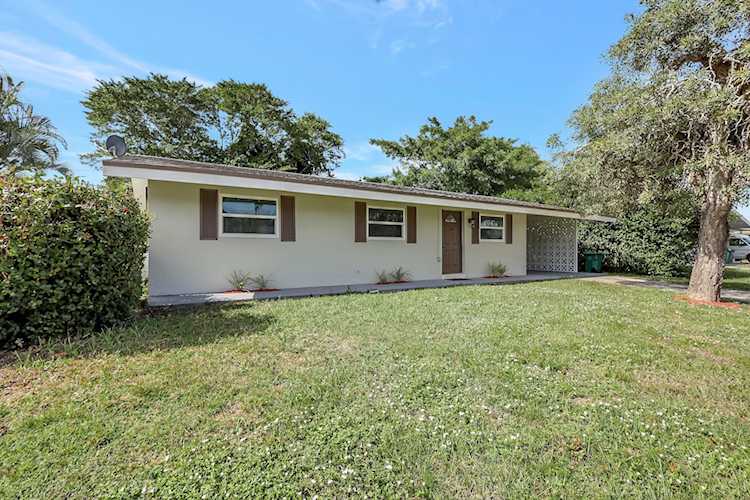 830 SW Airoso Boulevard Port St Lucie, FL 34983