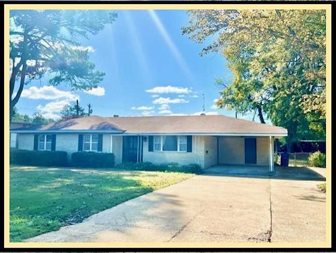 214 Georgia St. Batesville, MS 38606