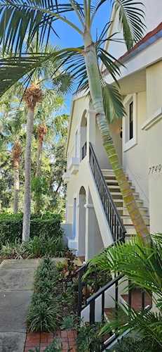 7749 Fairway Woods Dr #1005 Sarasota, FL 34238