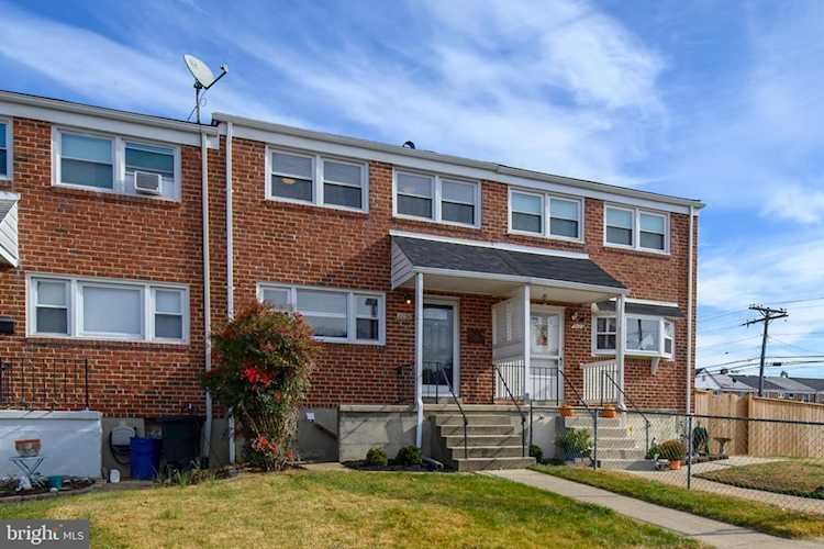 5425 Council St Halethorpe, MD 21227