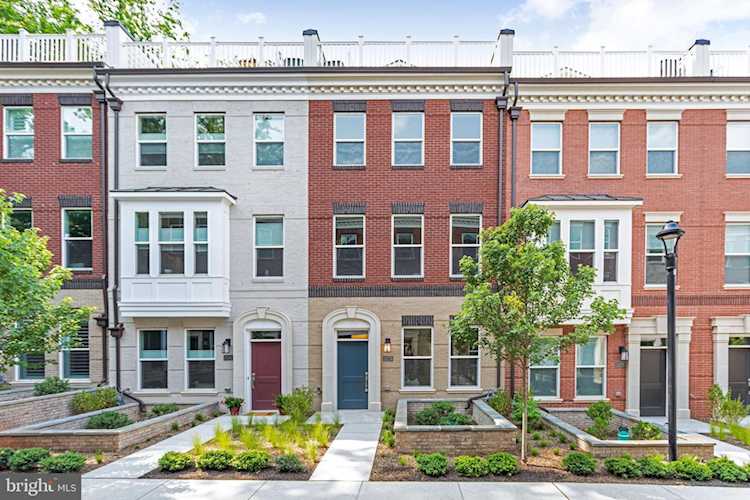 10248 Grosvenor Place Rockville, MD 20852