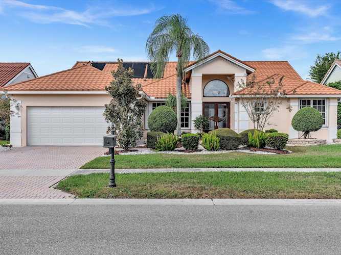 7711 Bridlington Drive Boynton Beach, FL 33472
