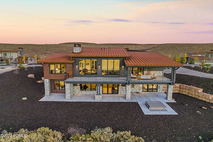 7043 Golden Bear Loop W Park City, UT 84098