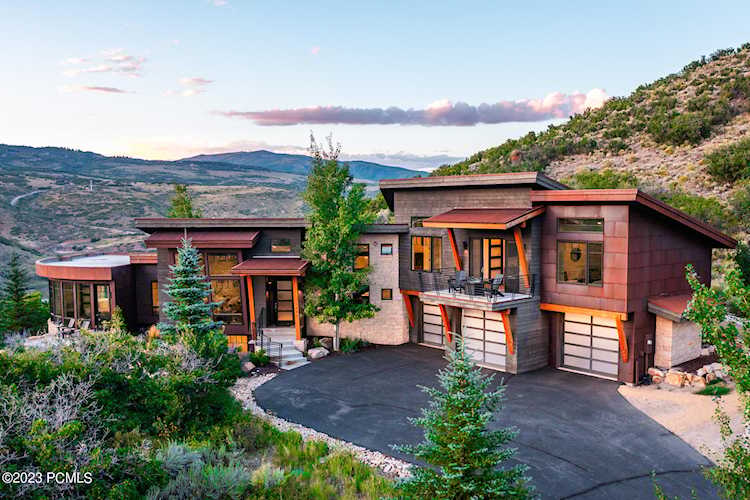 1575 E Canyon Gate Rd Park City, UT 84098