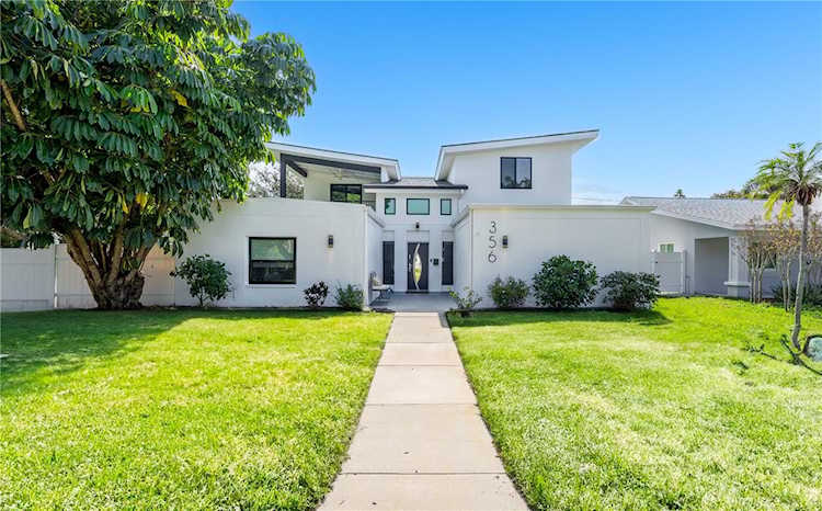 356 19th Ave NE St. Petersburg, FL 33704