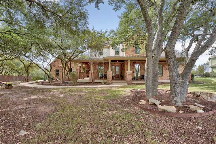 1206 Trebled Waters TRL Driftwood, TX 78619