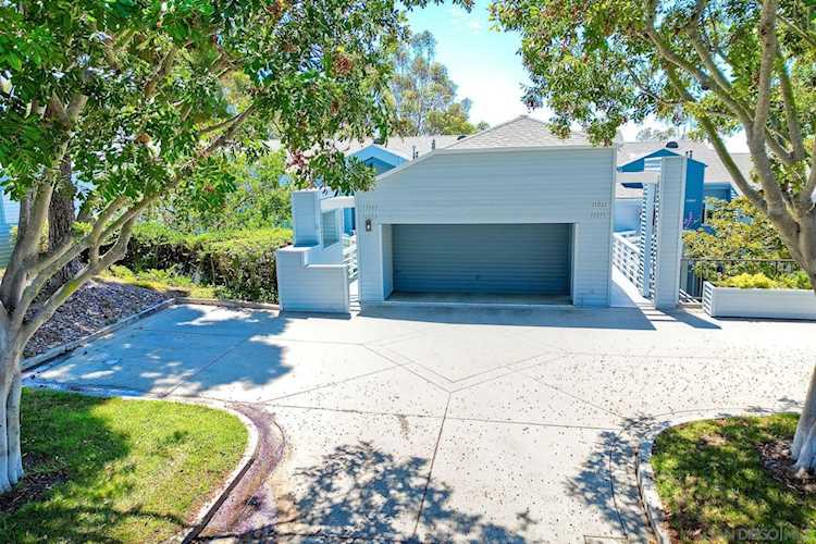 11063 Caminito Vista Pacifica San Diego, CA 92131