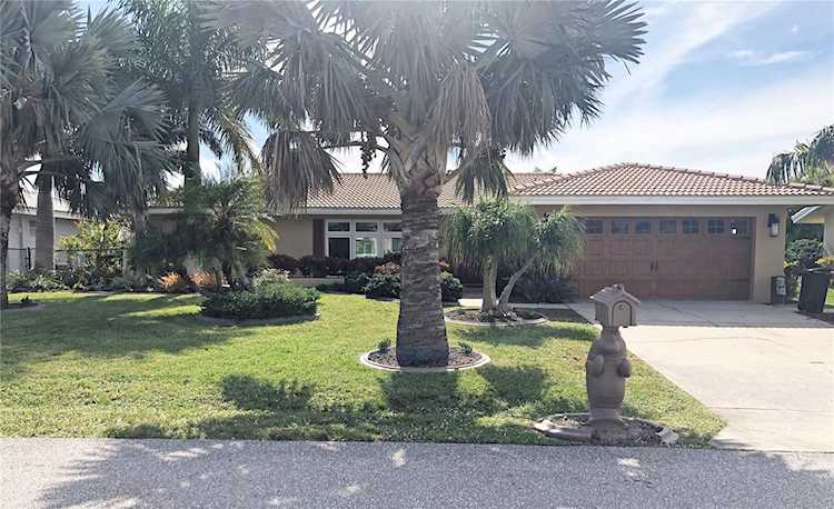 1223 Winward Ct Punta Gorda, FL 33950