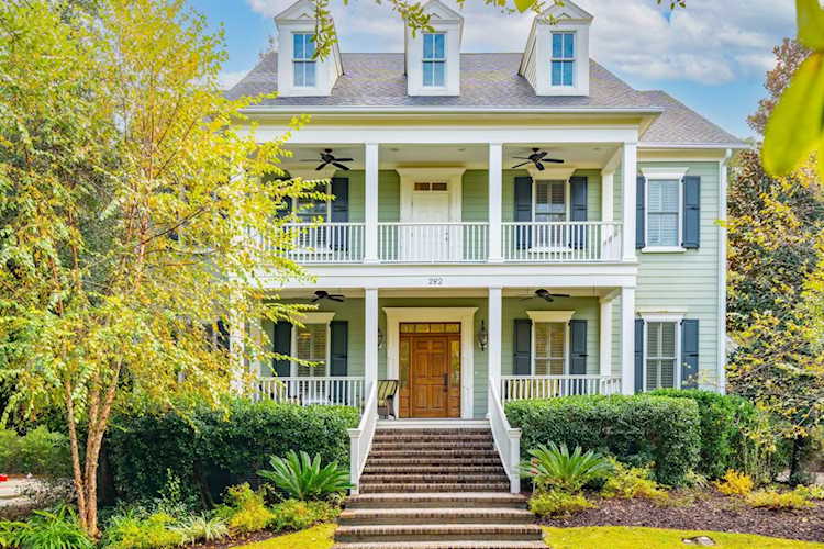 282 Delahow Street Charleston, SC 29492