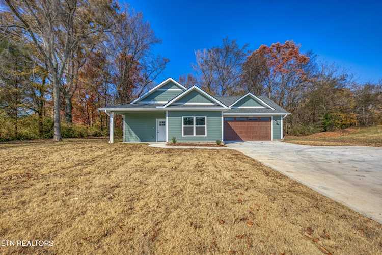 12423 Hickory Creek Rd Lenoir City, TN 37771