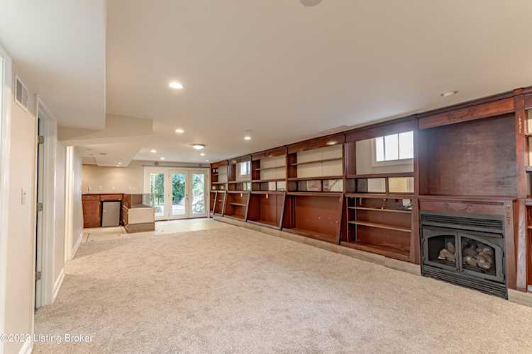 342 Hillcrest Ave Louisville KY 40206 MLS1650979