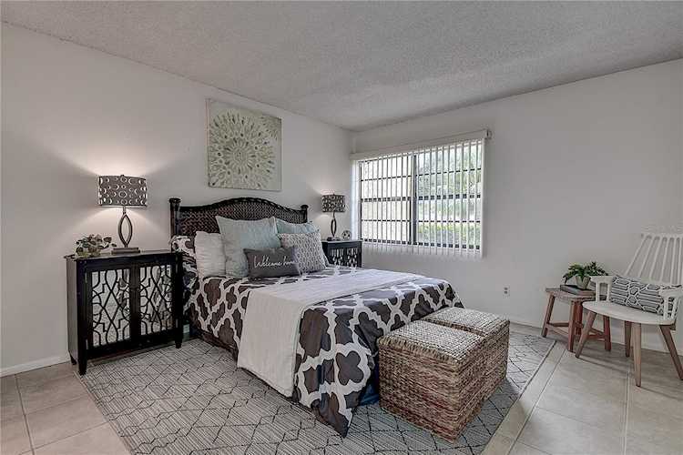 14130 Rosemary Lane 1104 Largo, FL 33774 MLS U8210863