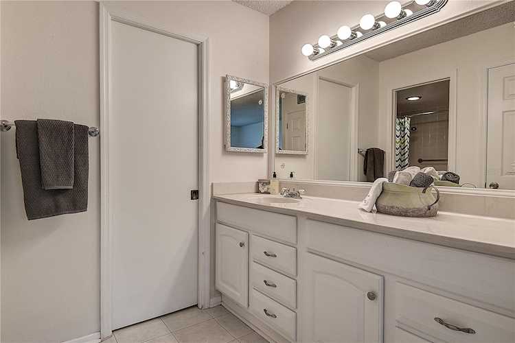 14130 Rosemary Lane 1104 Largo, FL 33774 MLS U8210863