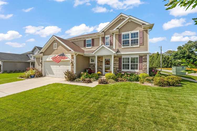 2314 Hickory Grove St Chesterton, IN 46304