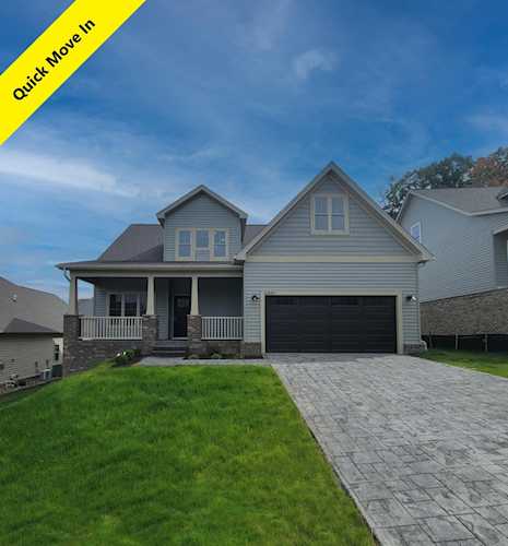 6889 Linn Cove Roanoke, VA 24018