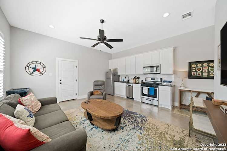 1153 Towhee Trail New Braunfels, TX 78132 MLS 1709176