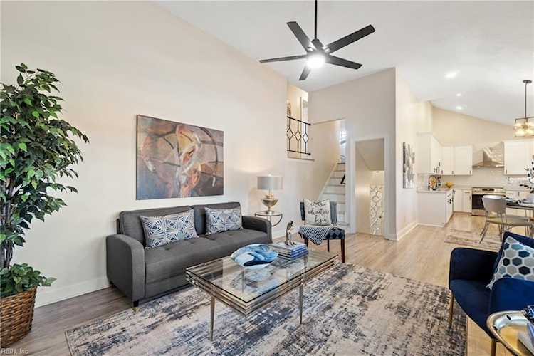 7053 Gardner Dr Norfolk, VA 23518