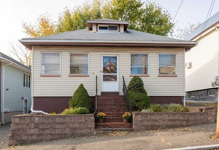 30 Jarvis St Revere, MA 02151