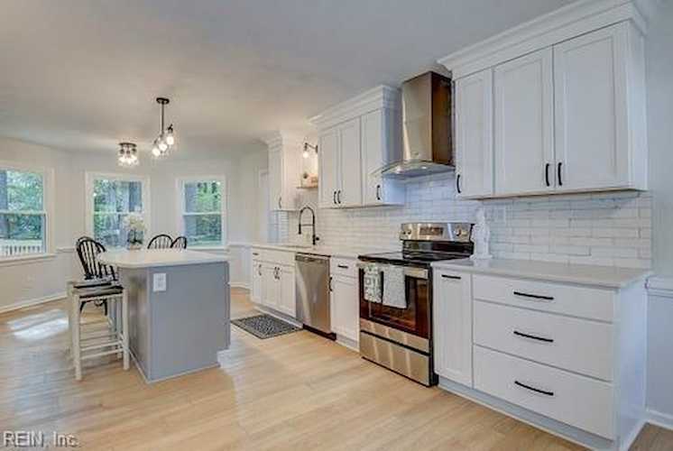 1009 Camino Ct Virginia Beach, VA 23456