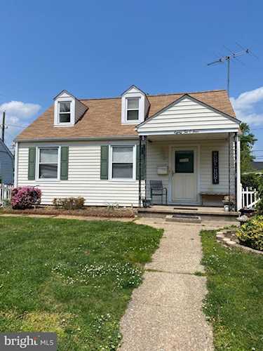 8204 Longpoint Dundalk, MD 21222