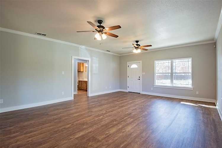 409 W 3rd Street Maypearl, TX 76064 MLS 20373863