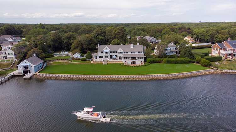 749 S Main Street Centerville, MA 02632