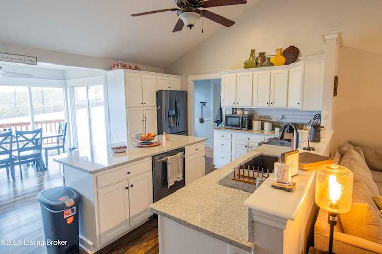 home for sale at 440 Sandy Beach Ln Mcdaniels KY 40152 MLS 1651247