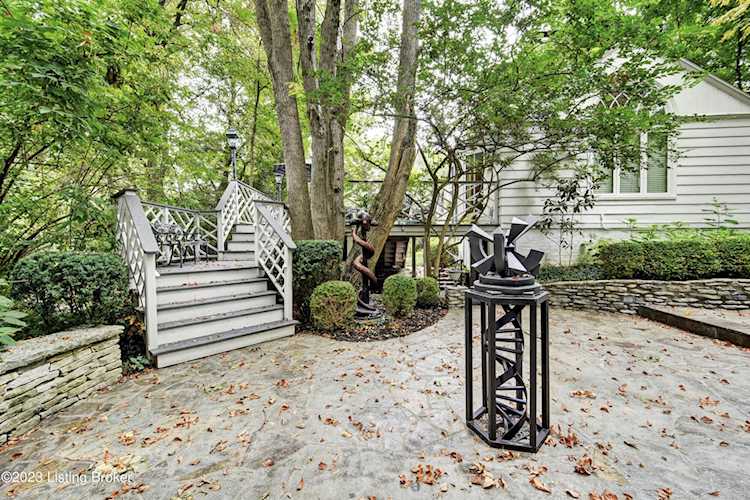 577 Upland Rd Louisville KY 40206 MLS1651354