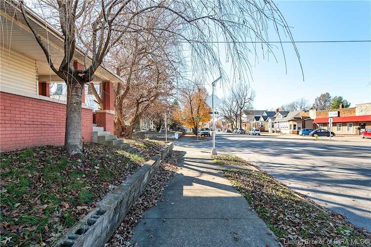 1500 E Market St New Albany, IN 47150 MLS 2023012262