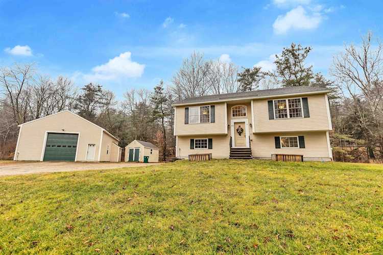 99 Intervale Rd Wilton 03086 NH home for sale 445,000 4980968