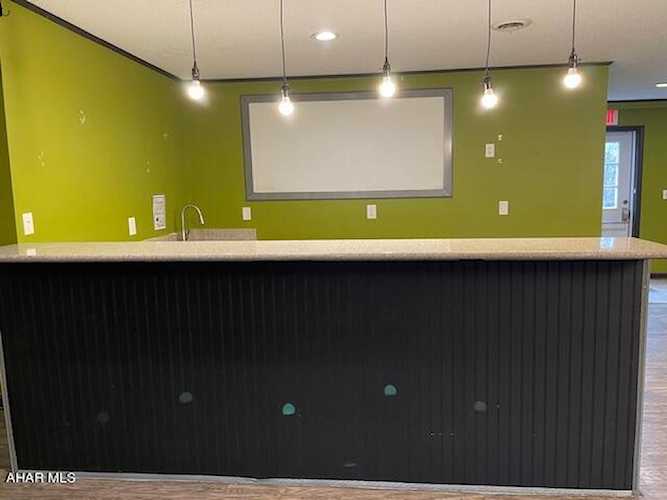 1103 N Juniata St in Hollidaysburg, PA