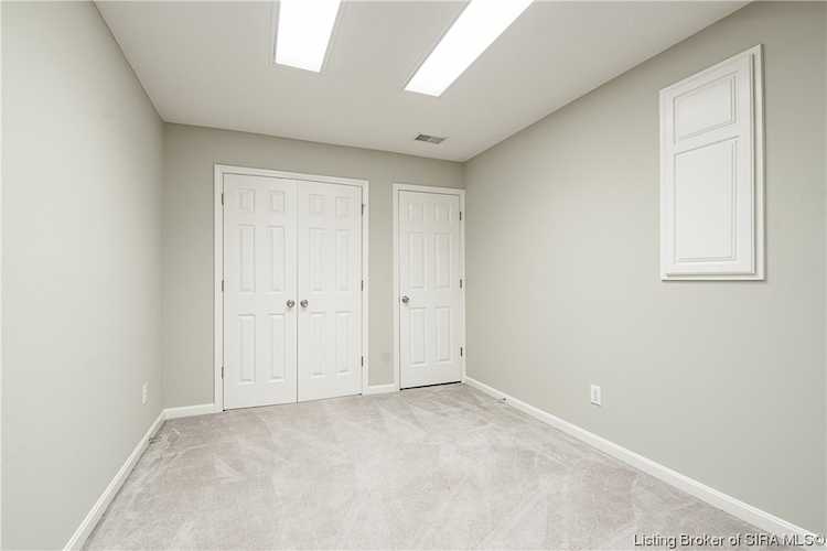 3002 Cobblers Crossing Rd New Albany, IN 47150 MLS 202405127