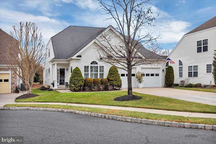 Marlton Homes For Sale 4 Anderson Ct home to this OUTSTANDING