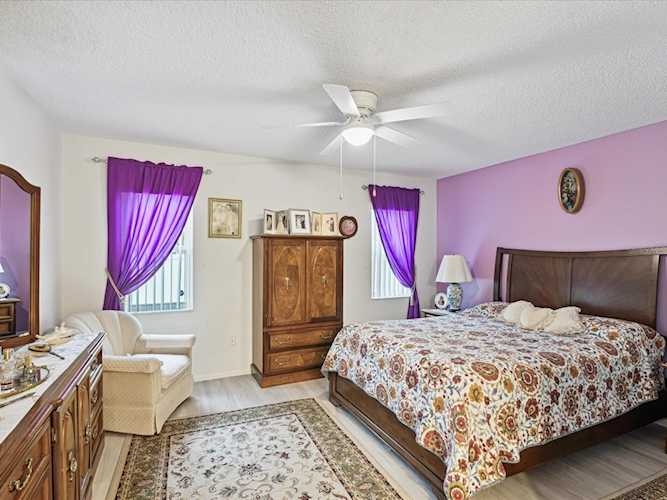 3832 Sailmaker Ln Holiday, FL 34691 MLS W7860730